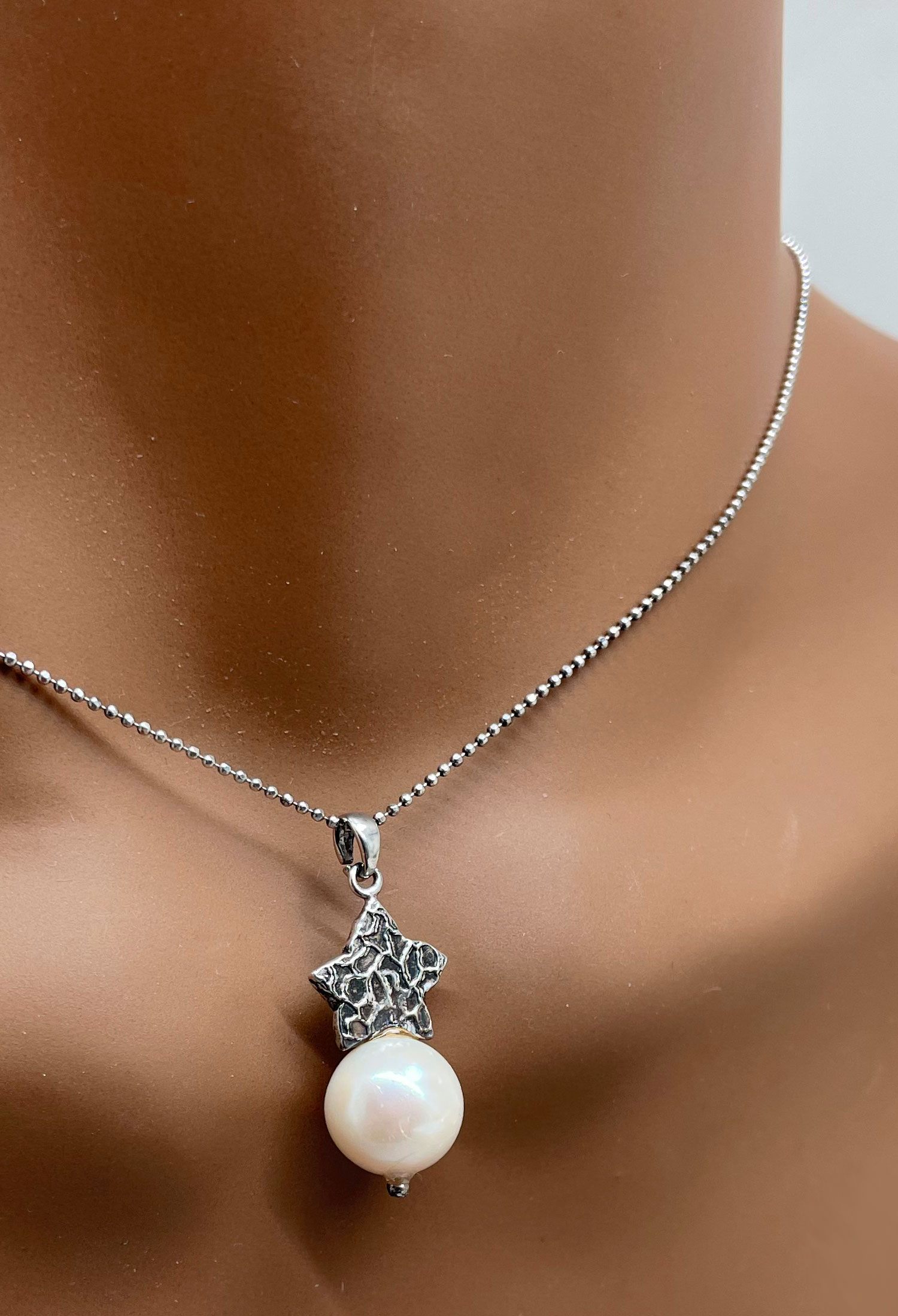 gargantilla plata perla y estrella